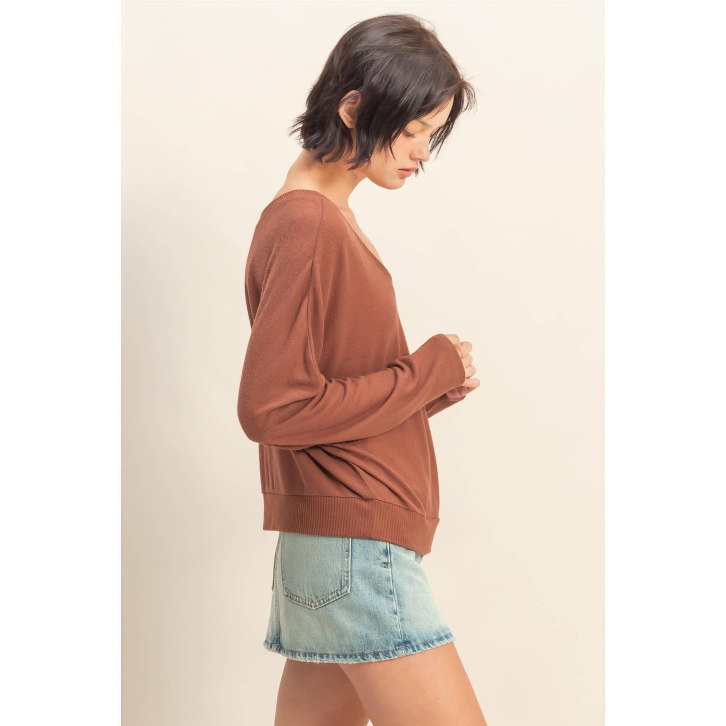 Valerie V-Neck Lighweight Sweater: Chestnut