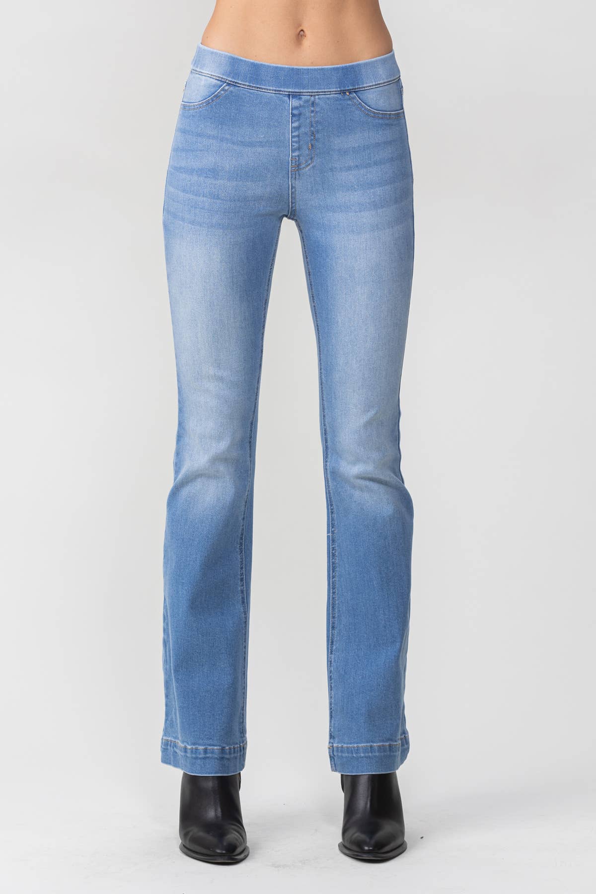 Jelly Brand Mid Rise Pull On Flare: Light Denim