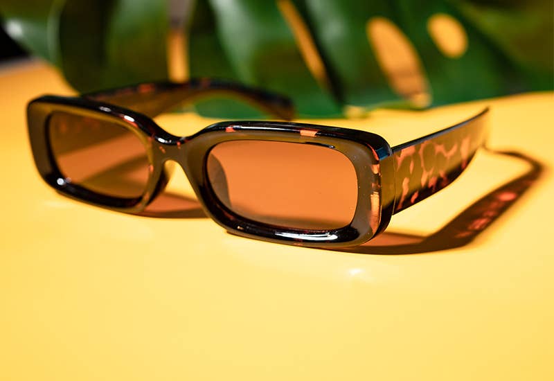 Zola Sunglasses: Tortoise