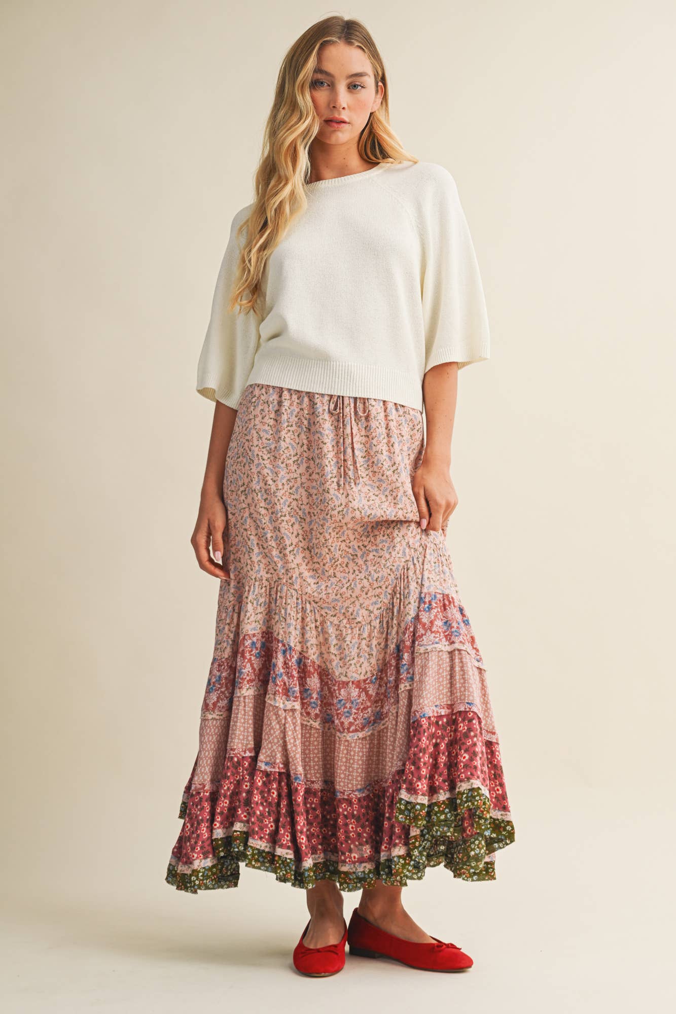 Regan Raglan Sweater: Cream