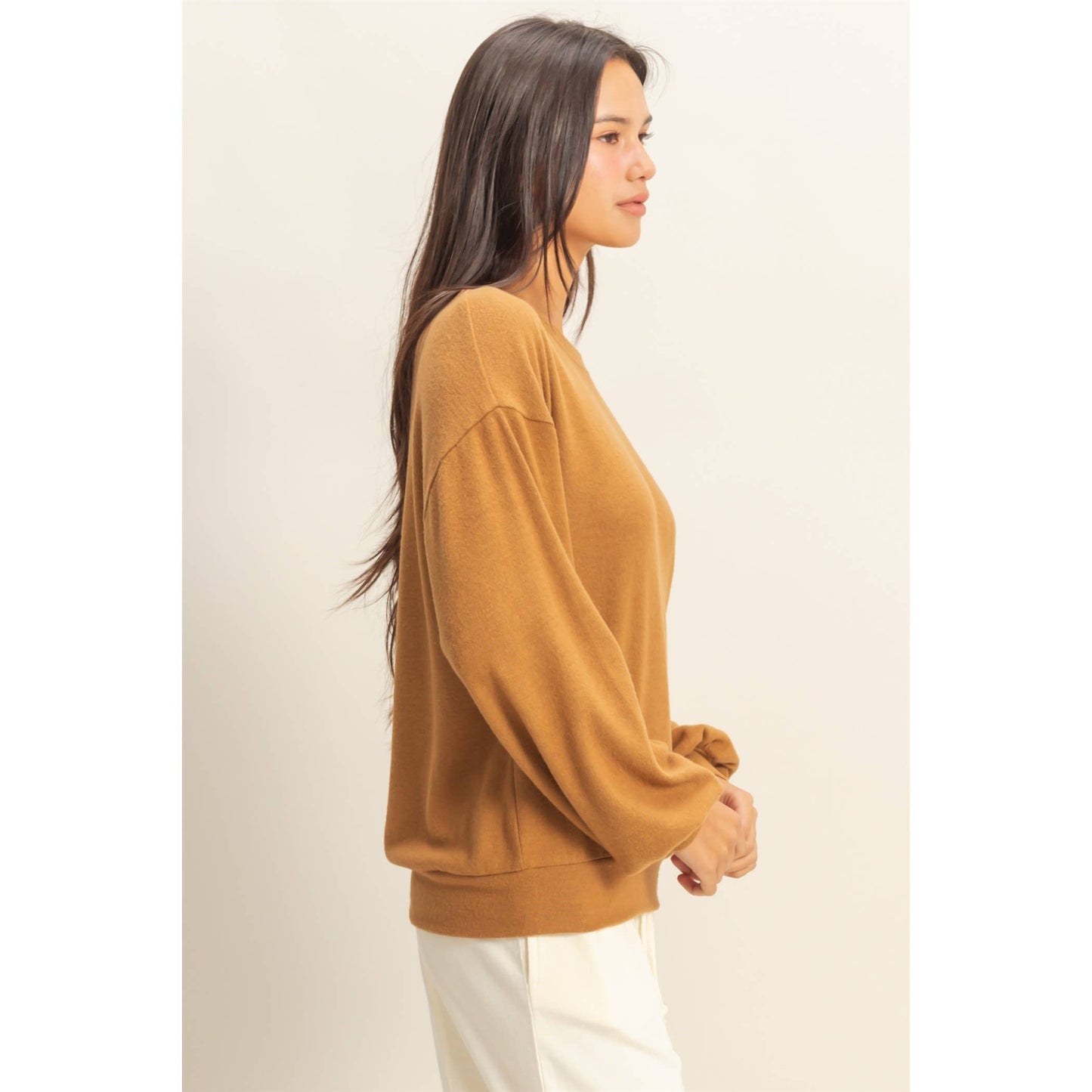 Sierra Soft Hacci Honey Caramel Pullover