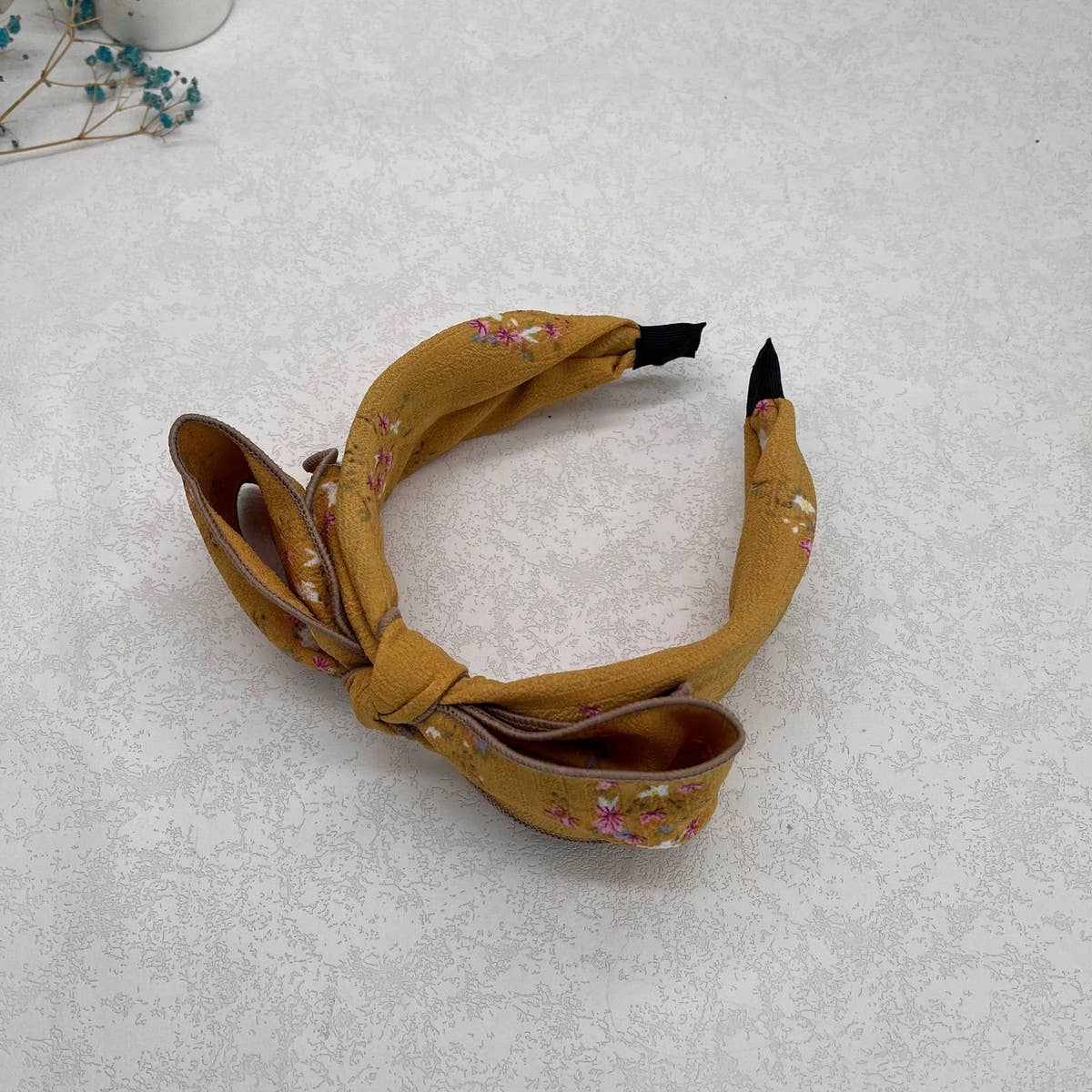 WIDE-BRIMMED FLORAL BOW HEADBAND_CWAHA2582: Red / (OS) 2