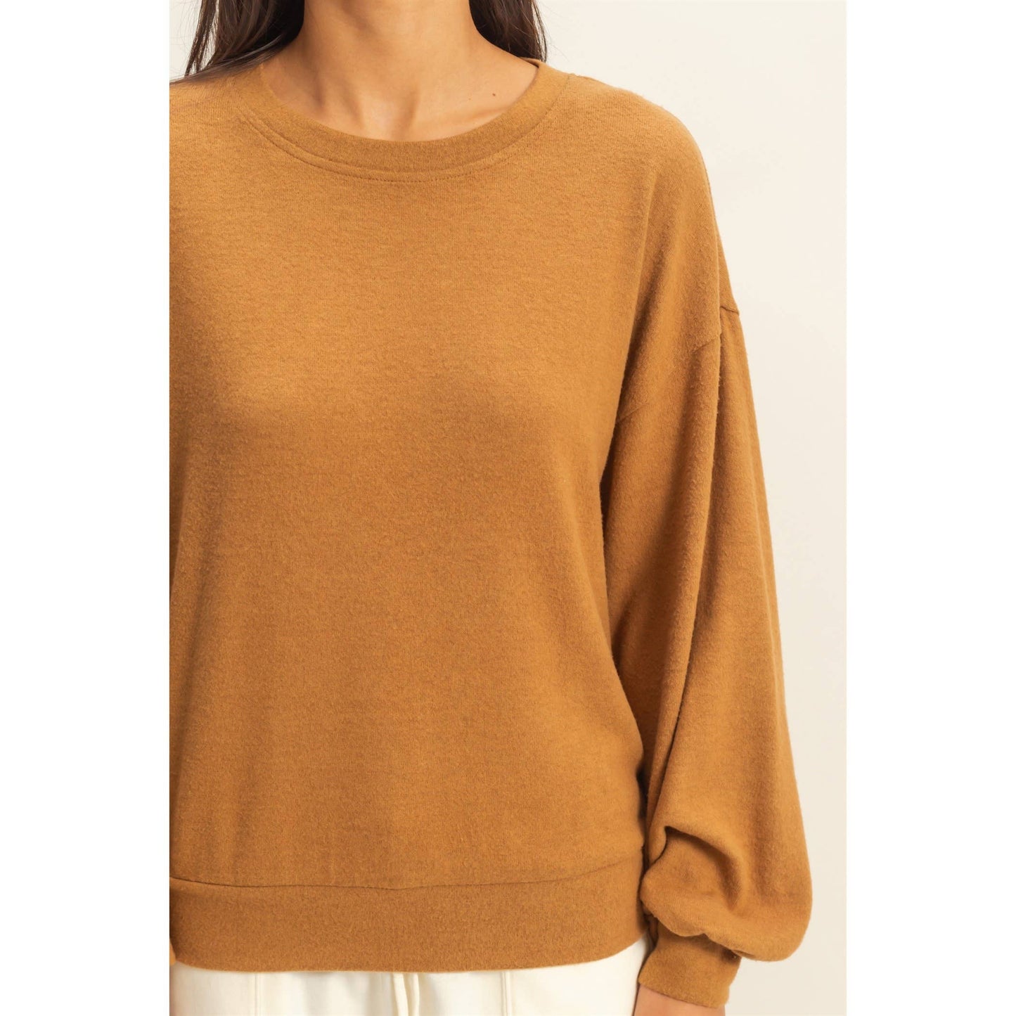 Sierra Soft Hacci Honey Caramel Pullover