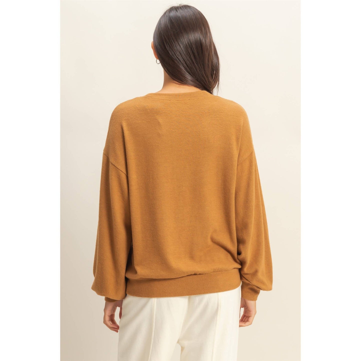 Sierra Soft Hacci Honey Caramel Pullover