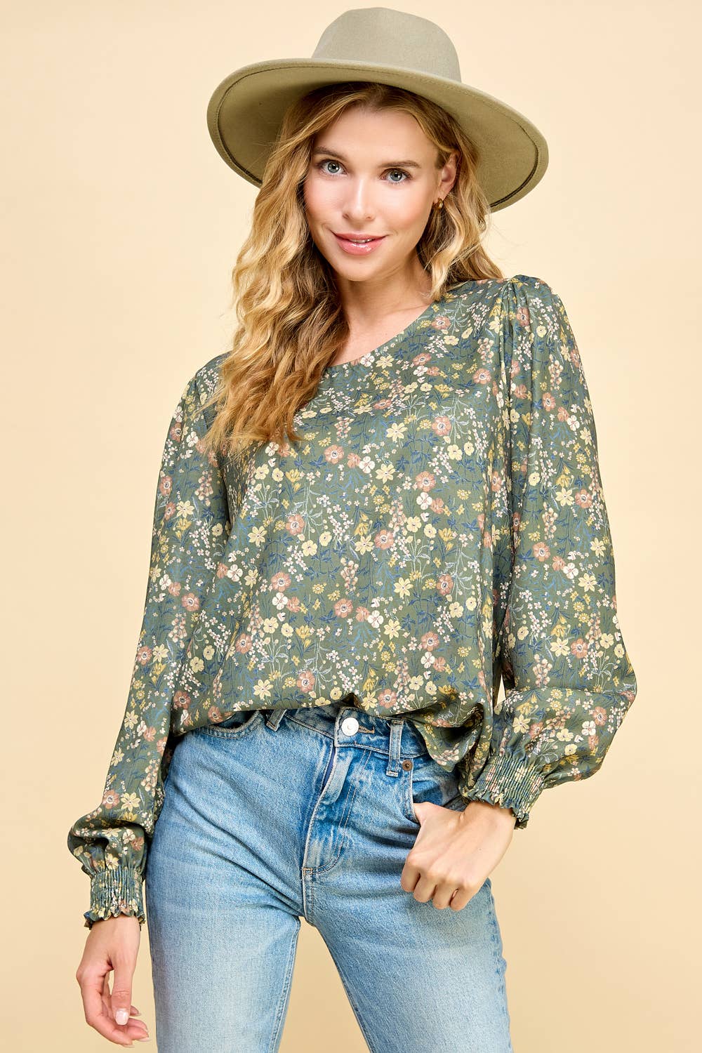 Tori Floral Smocked Cuff Top