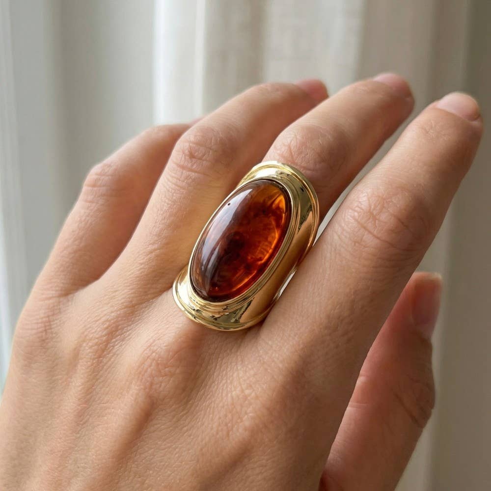 Vintage Oval Resin Style Open Band Ring: GDBRW