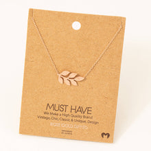 Load image into Gallery viewer, Dainty Leaf Pendant Necklace: G
