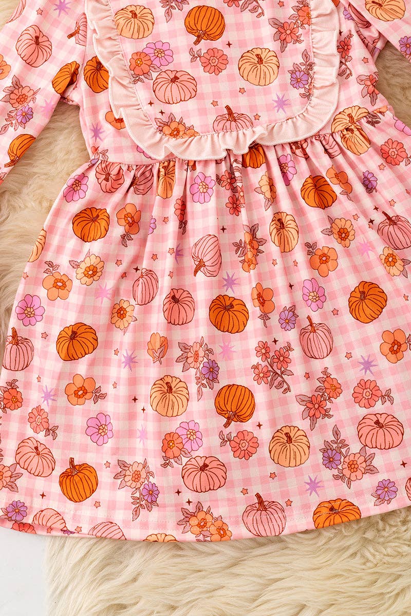 Pumpkin printed on pink dress w/ bell sleeves. DRG62728 Jean: S