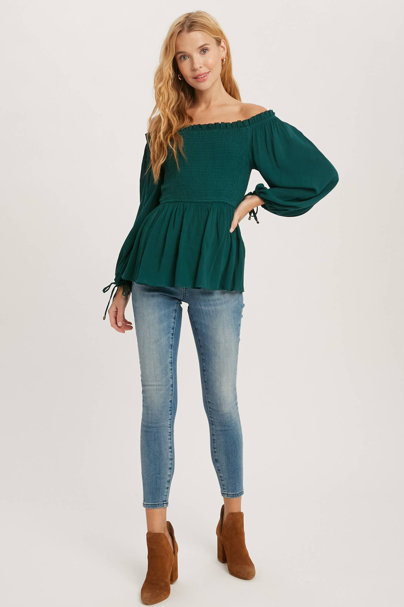 Ansley SMOCKED PEPLUM BLOUSE: BLACK / S