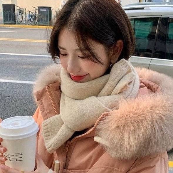 Classic Solid Color Knitted Scarf: Grey