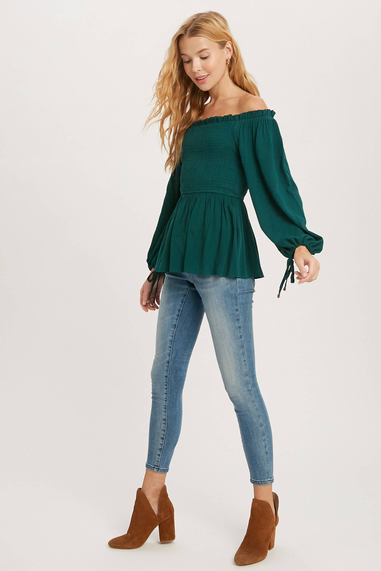 Ansley SMOCKED PEPLUM BLOUSE: BLACK / S