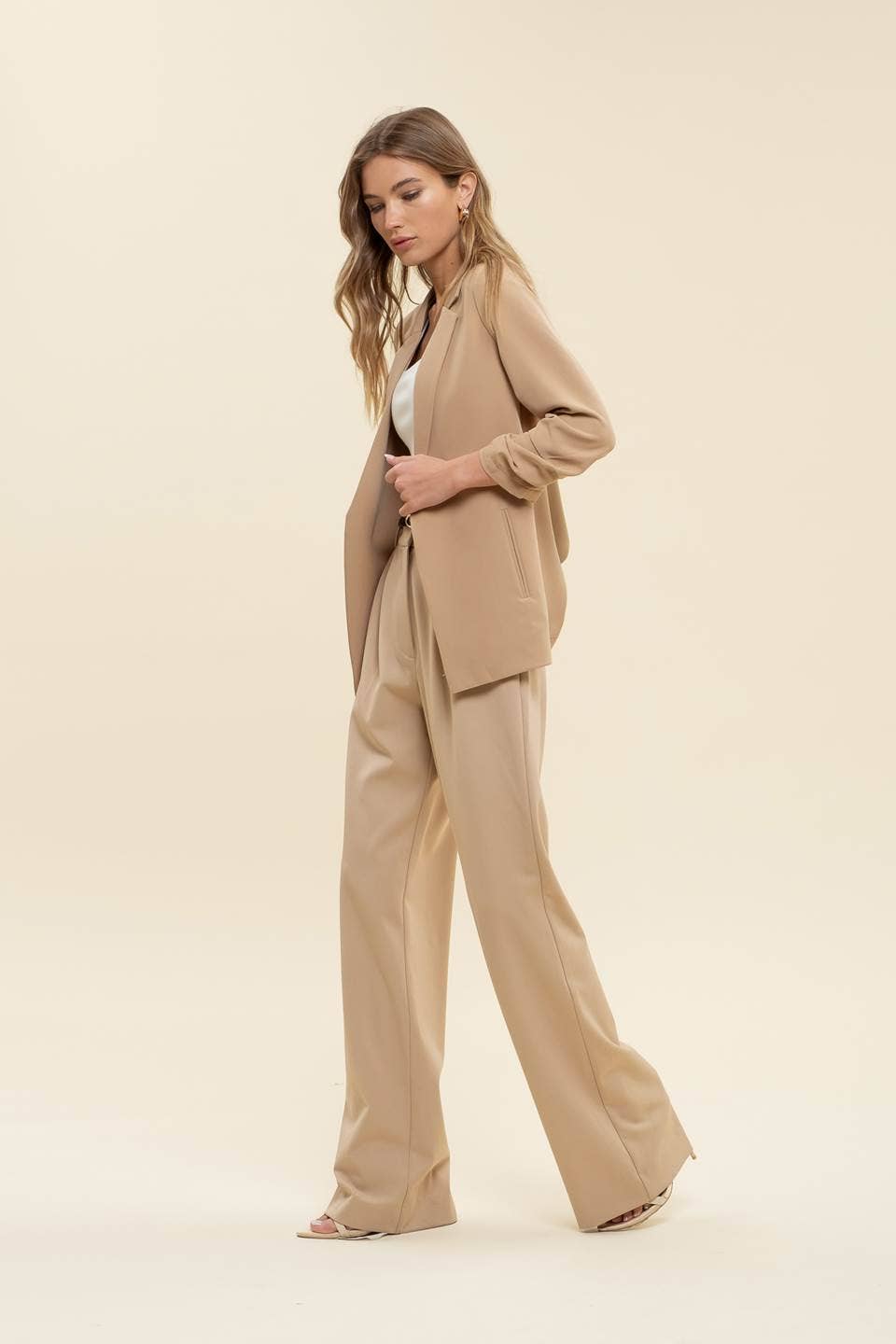 Madison 3/4 Ruched Sleeve Blazer
