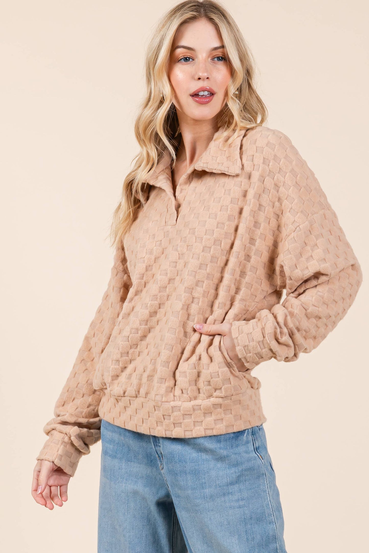 Chelsea Check Textured Pullover: Gray/Black