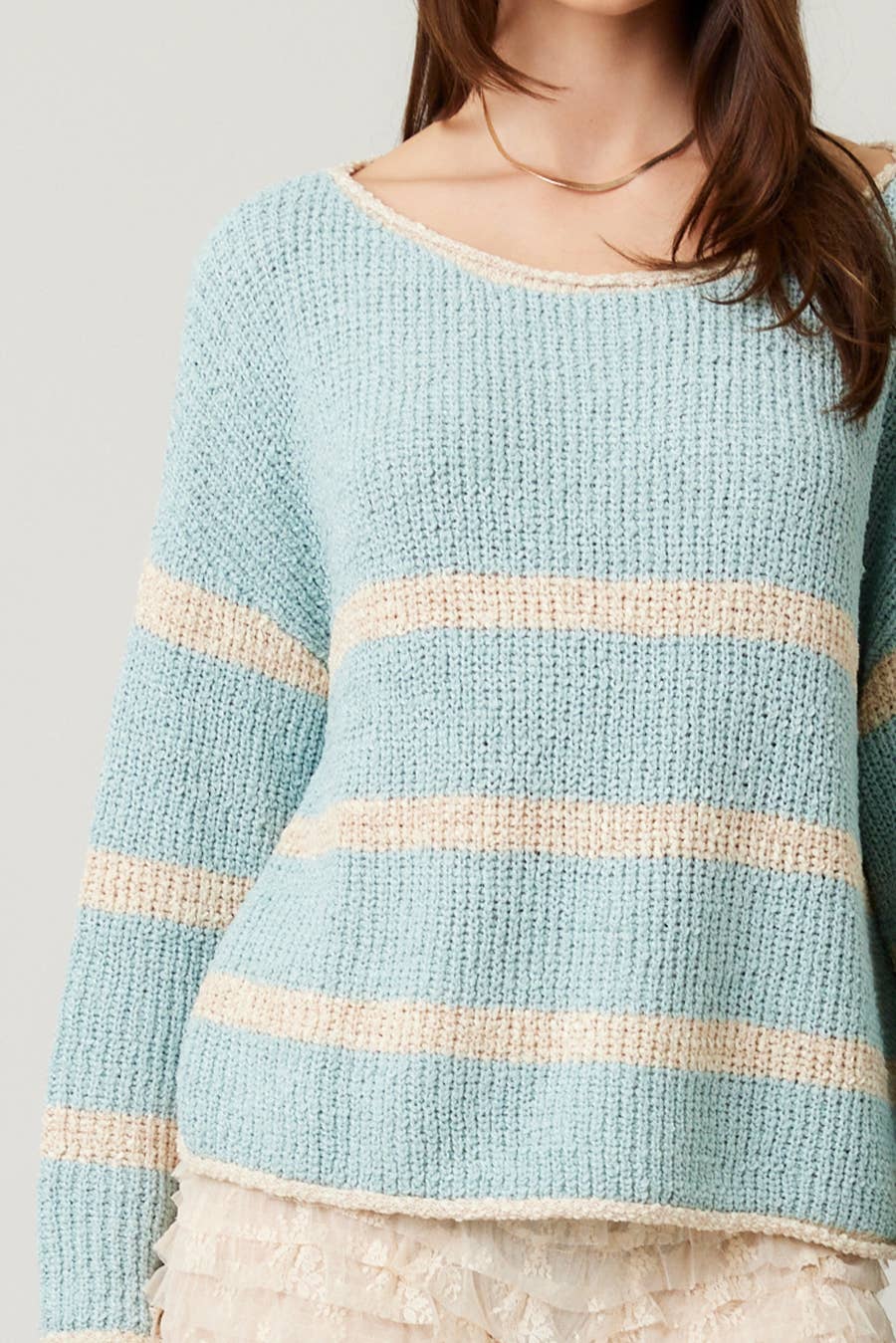 Lyla Lightweight Round Neck Sweater: Mint Oatmeal