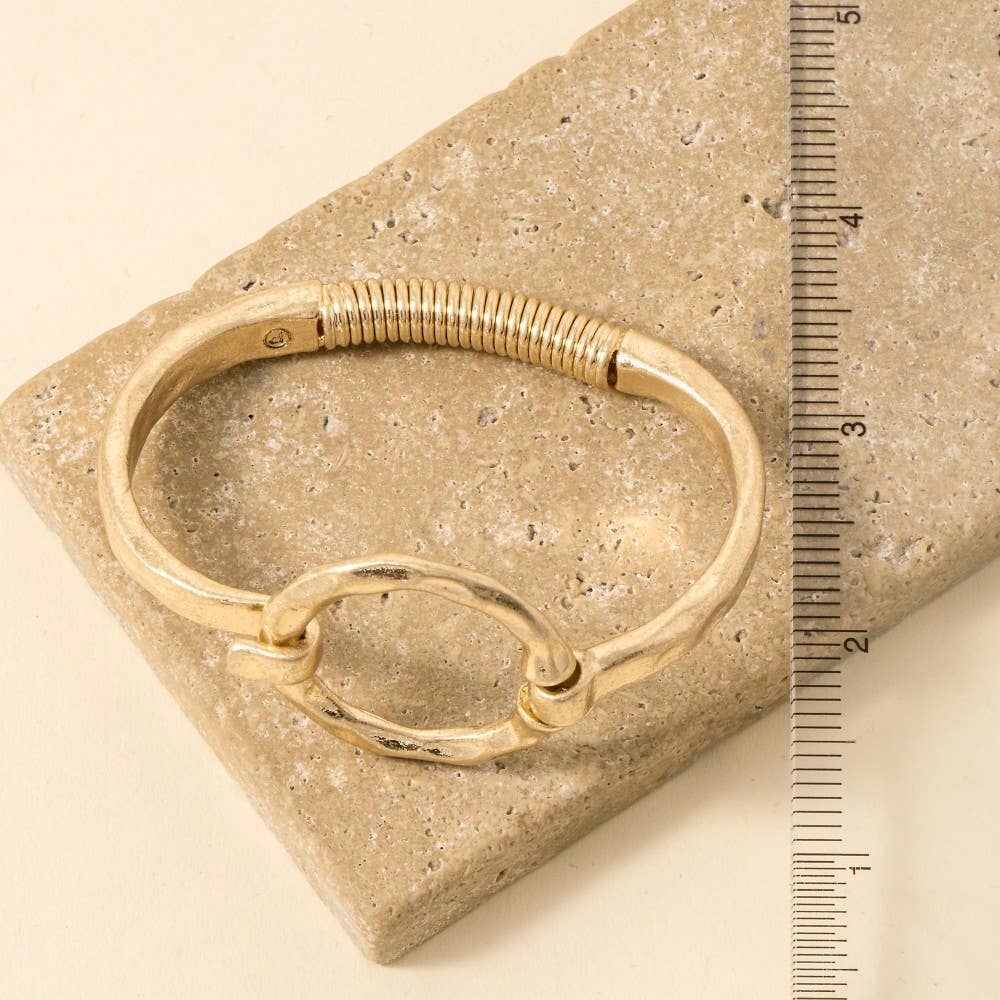 Hammered Circle Bangle Bracelet: WG