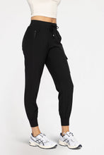 Load image into Gallery viewer, High-Waisted Capri Active Joggers with Pockets
