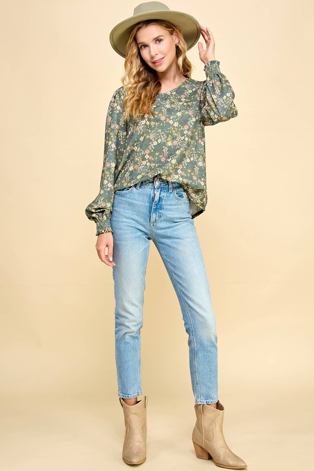 Tori Floral Smocked Cuff Top