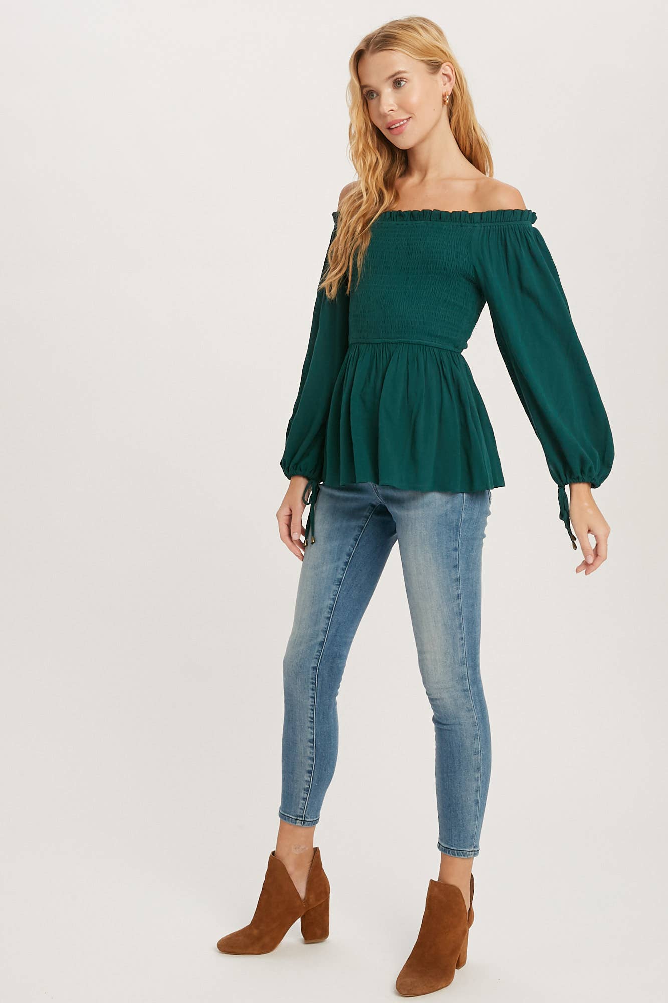 Ansley SMOCKED PEPLUM BLOUSE: BLACK / S
