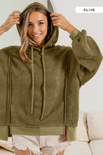 Load image into Gallery viewer, Hannah Hi/Low Outseam Hoodie - Olive
