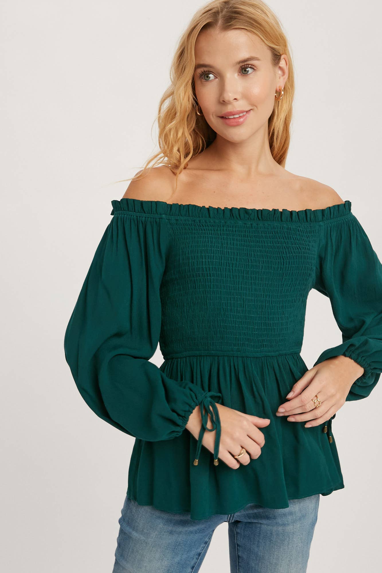 Ansley SMOCKED PEPLUM BLOUSE: BLACK / S