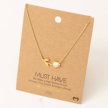 Load image into Gallery viewer, Dainty Tulip Pendant Necklace: R
