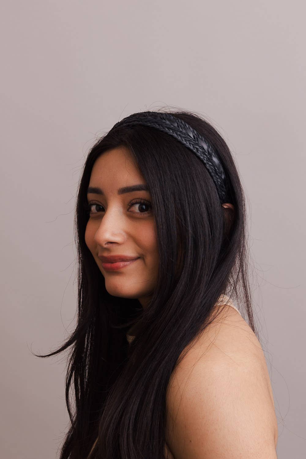 🌿 Vegan Leather Patterned Headband: Taupe