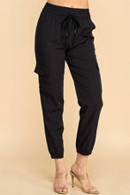 Load image into Gallery viewer, Quickdry Cargo Pants
