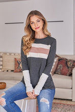 Load image into Gallery viewer, Susannah Thumbhole Ribbed Contrast Top (2 left)
